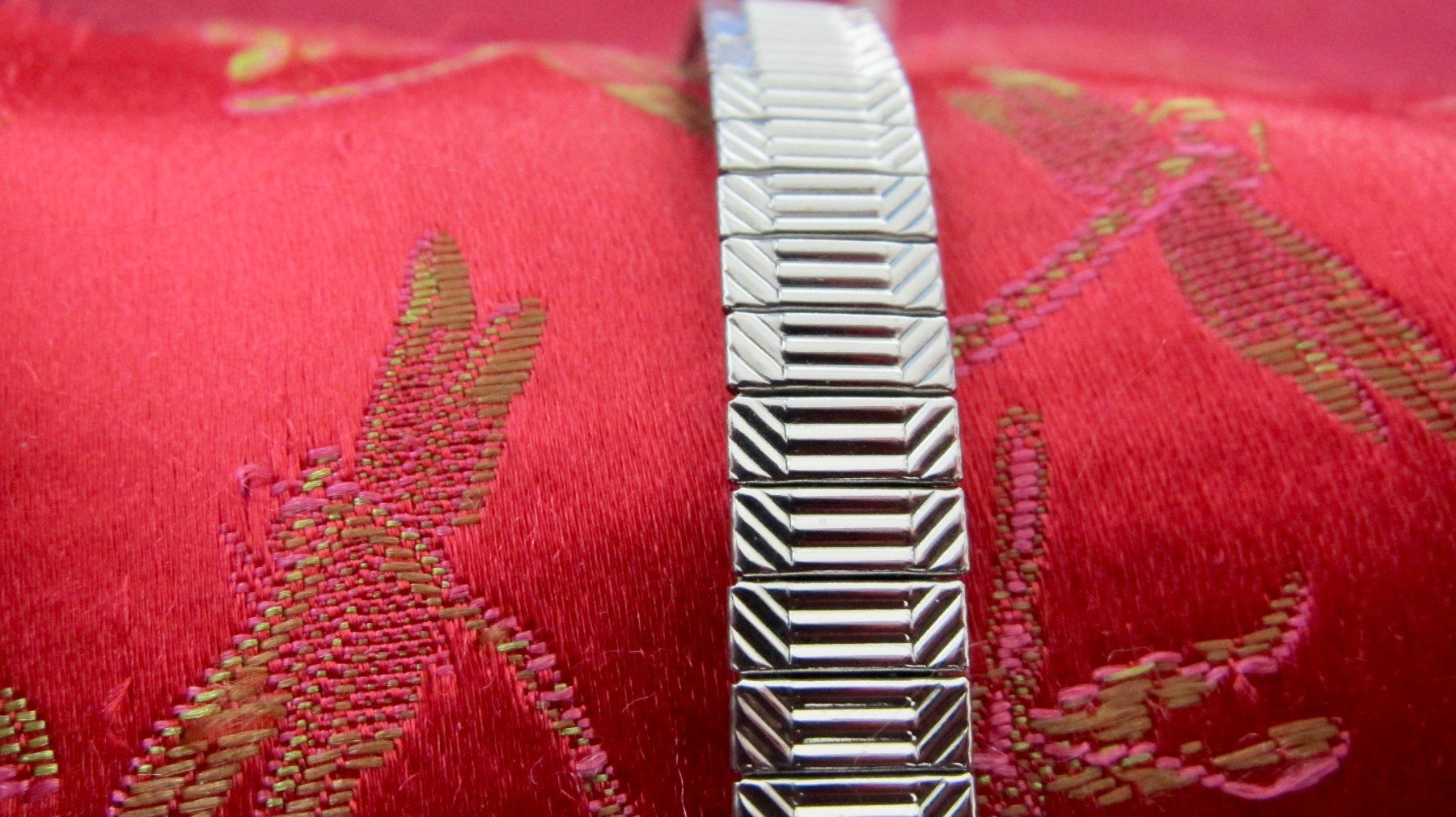 Armbänder & -reifen: 2 BRACELETS NEUF – Neu (gemäss Beschreibung) aus Murten von Selliot