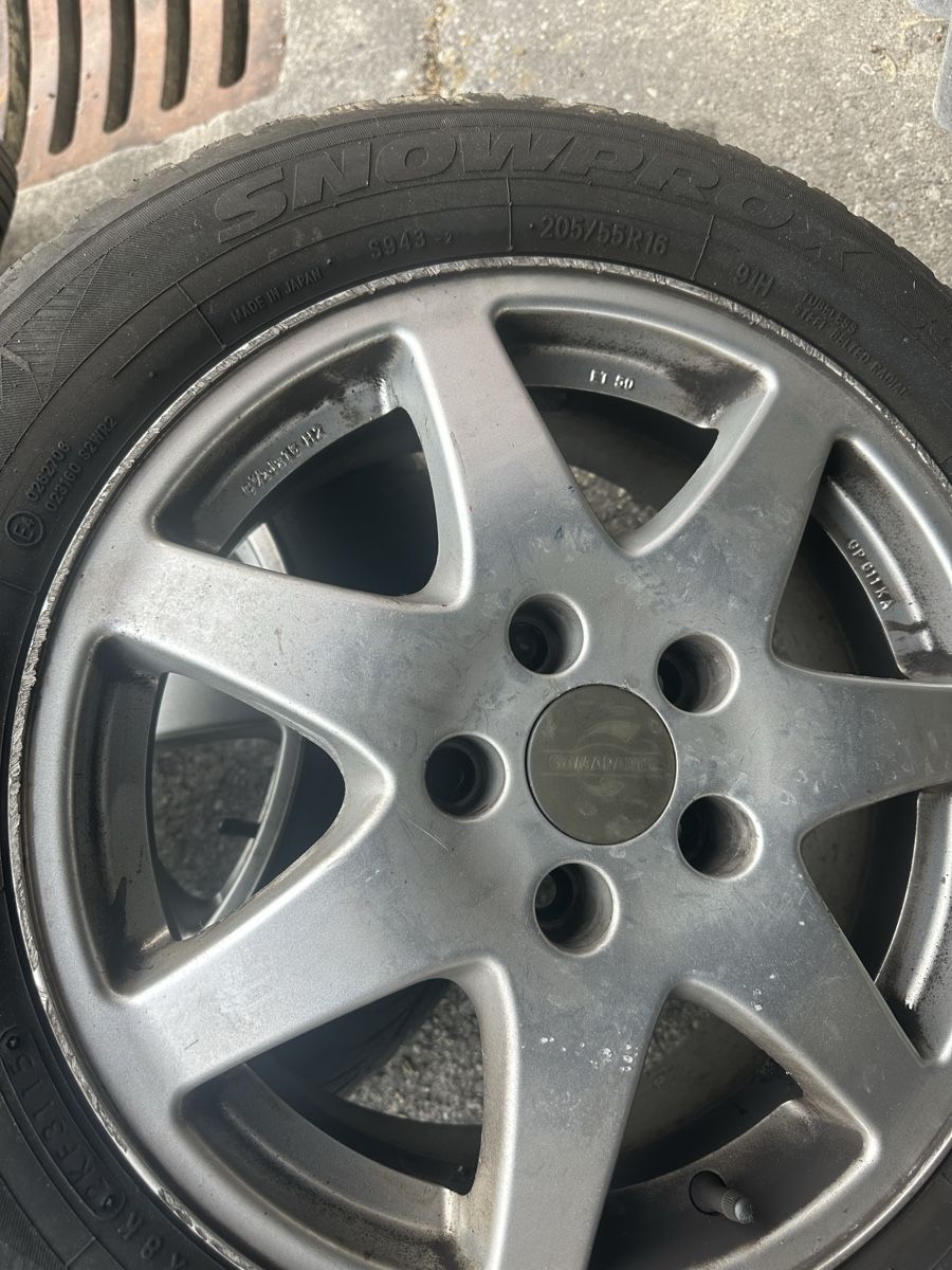 Volkswagen Cerchioni: Felgen 16 Zoll – Usato da Heerbrugg venduto da sha_6bxl