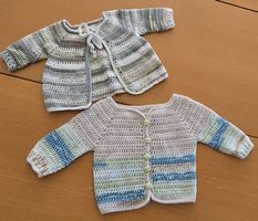 Handgestrickte Babyjäckchen ca. Gr.68/74