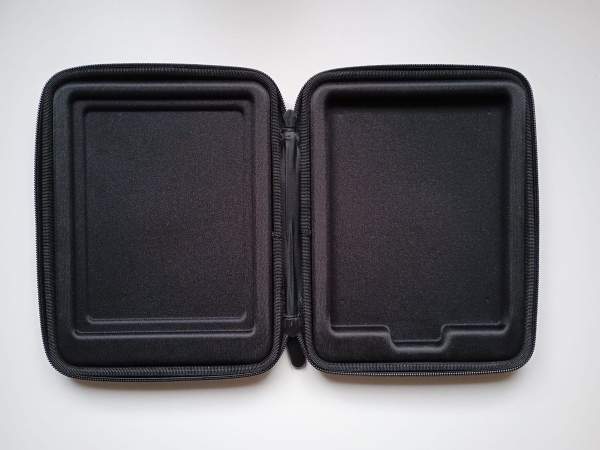 Strumenti musicali: Mini Case For Polyend Tracker – Usato da Sils/Segl Maria venduto da DeFringues 2