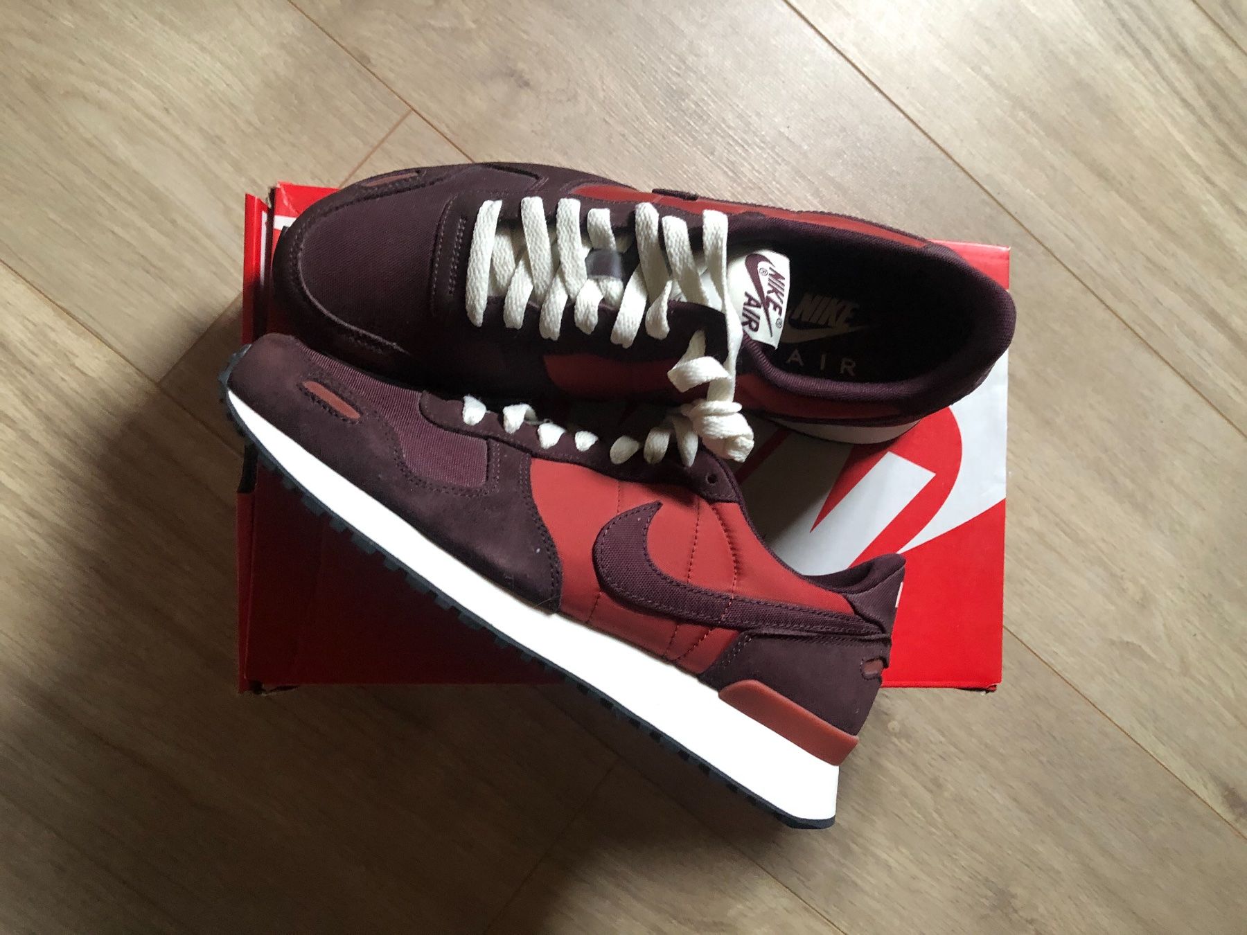 Nike Herrenschuhe: Nike Air VRTX Original – Neu und originalverpackt aus Schaffhausen von lua_9yfq