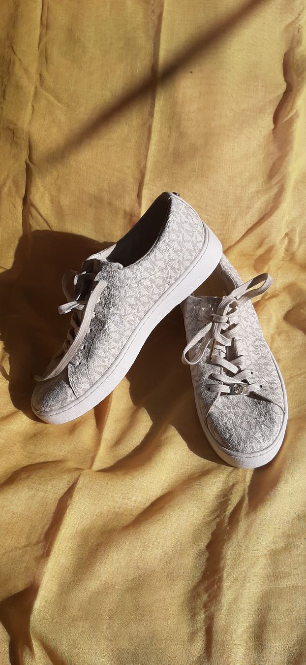 Michael Kors Scarpe da uomo: Michael kors 38 collection 2025 – Nuovo (secondo la descrizione) da Montreux venduto da j44_5f9m