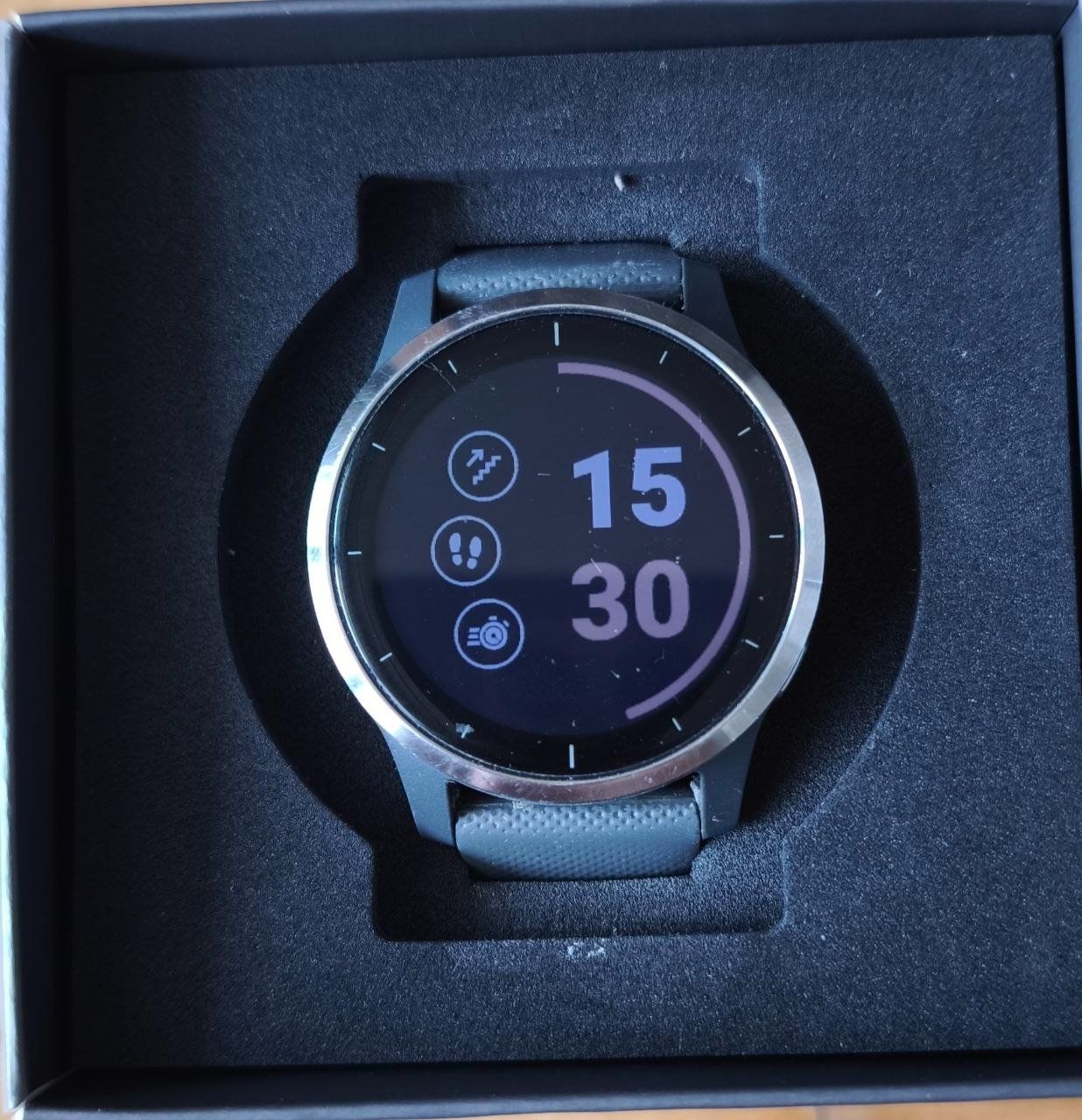 Garmin Smartwatch: Garmin Vivoactive 4s – Startpreis 1 CHF – Usato da Zürich venduto da Raz88 6