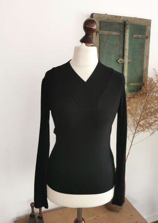 The Swiss Label tiefschwarzer Pullover Gr. XS/S