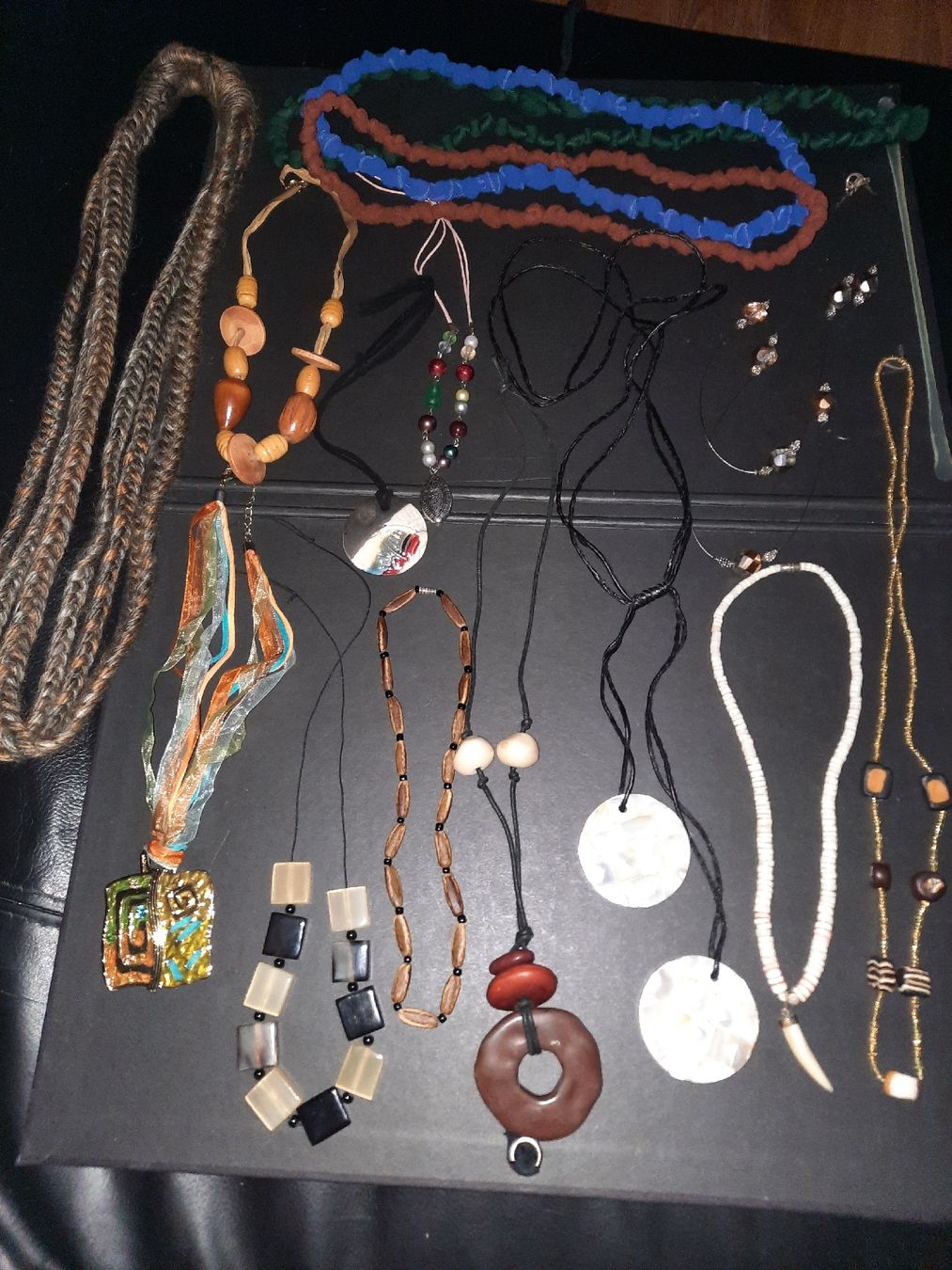 Sonstiger Schmuck: lotto di 15 collane – Gebraucht aus Biasca von Old_6blh