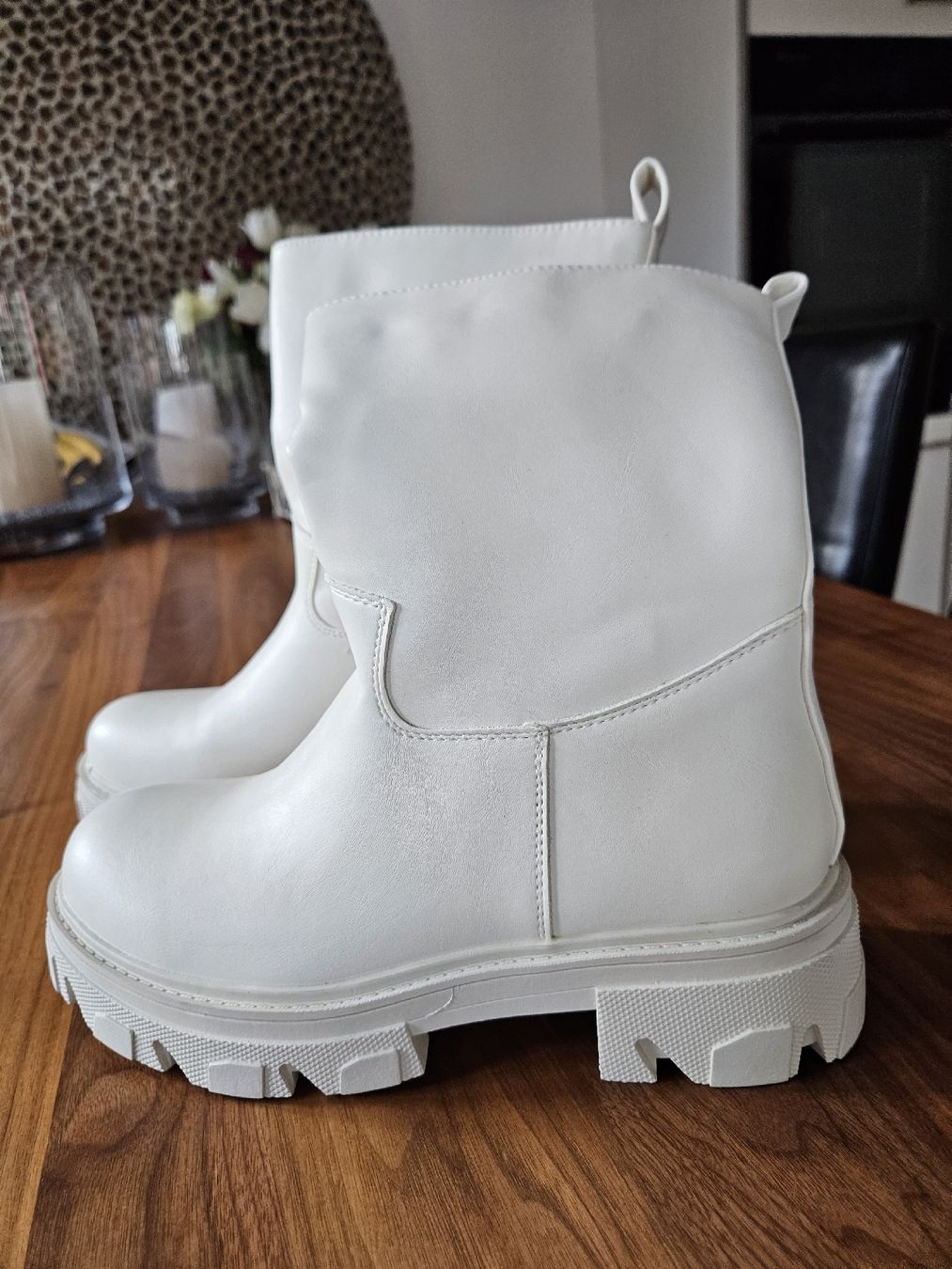 Scarpe da donna: Trendy Weisse Boots Gr.38 – Usato da Langnau am Albis venduto da Alci68 7