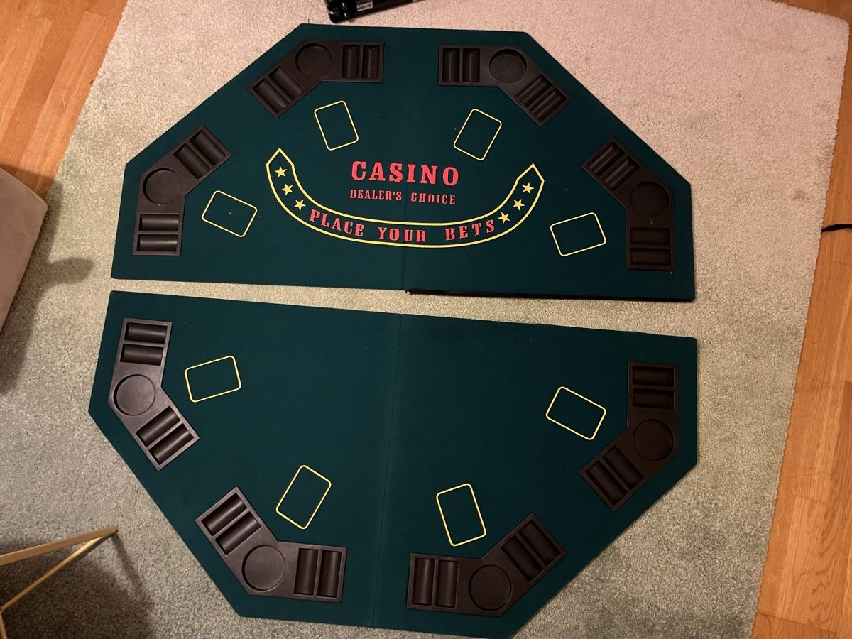 Giochi: Volcom Pokerset mit Pokertisch – Usato da diessenhofen venduto da enoremah 1
