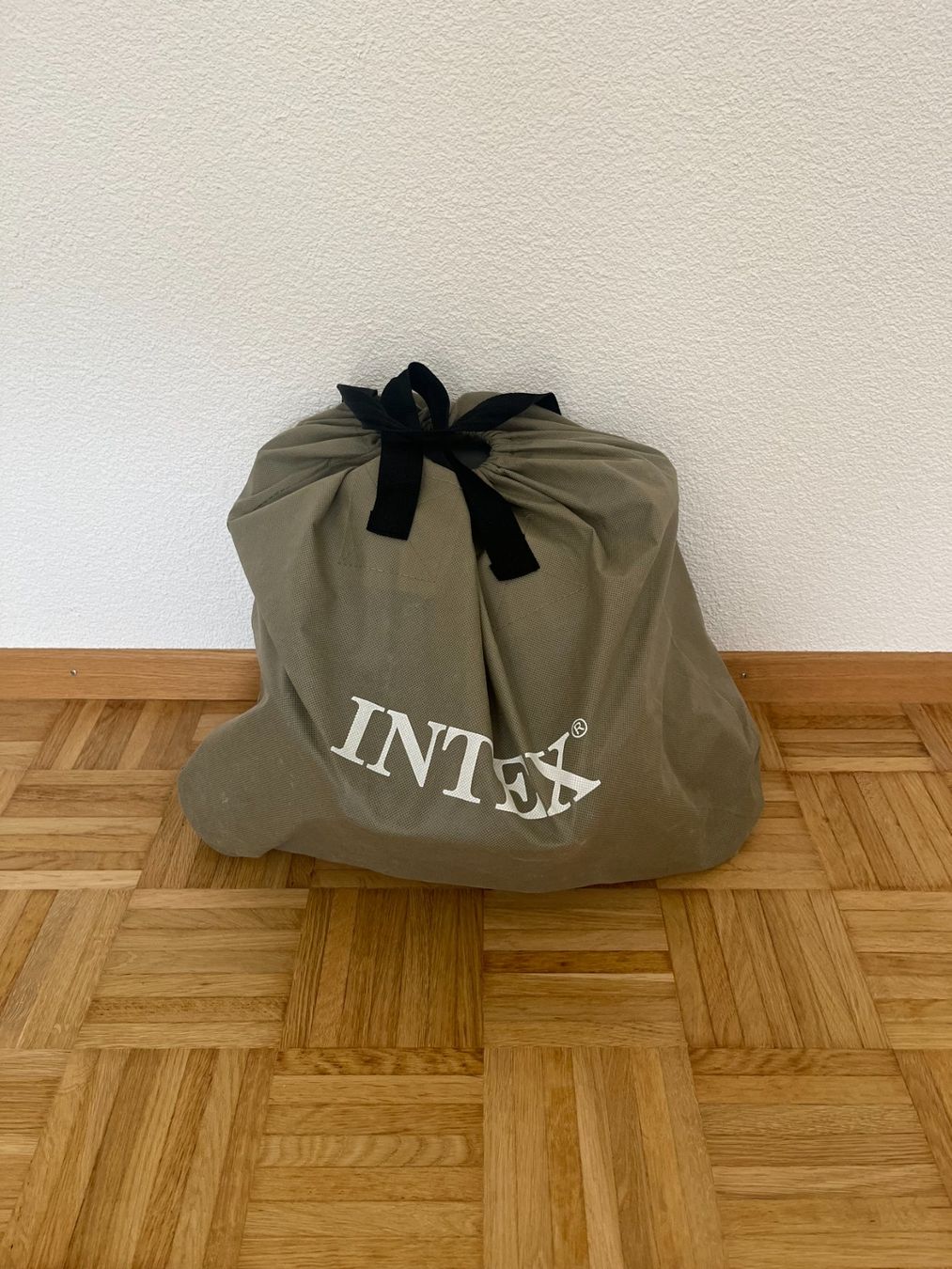 Letti: Intex Luftbett – Usato da Nidau venduto da Kiwi087 3