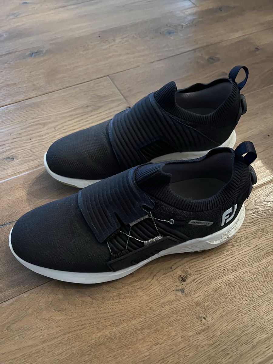 Scarpe da uomo: Footjoy Hyperflex Golf Schuhe Gr.43, neuwertig! – Nuovo (secondo la descrizione) da Horgen venduto da lau_mb8n