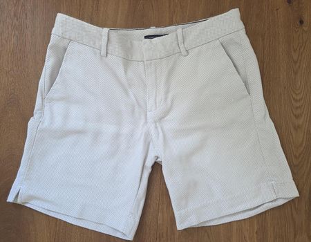 Tommy Hilfiger Damenshort Beige Grösse 2