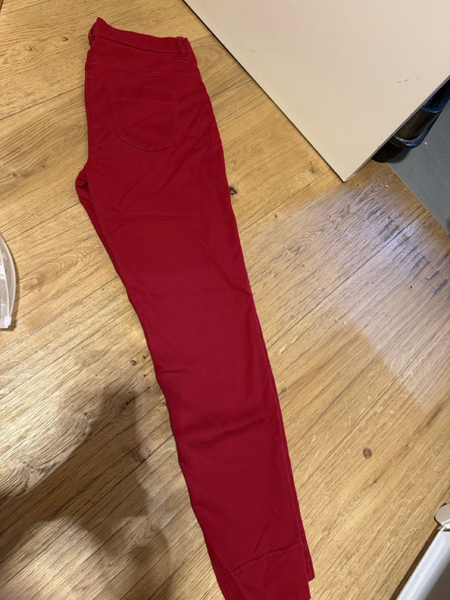 Raffaello Rossi Pantaloni: Raffaello Rossi 7/8 Hose rot – Usato da Walde AG venduto da Hanutta 1