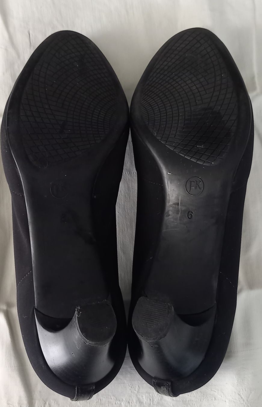 Scarpe da donna: Damen Pumps Peter Kaiser schwarz . – Usato da Hünibach venduto da rut_l6ht 2