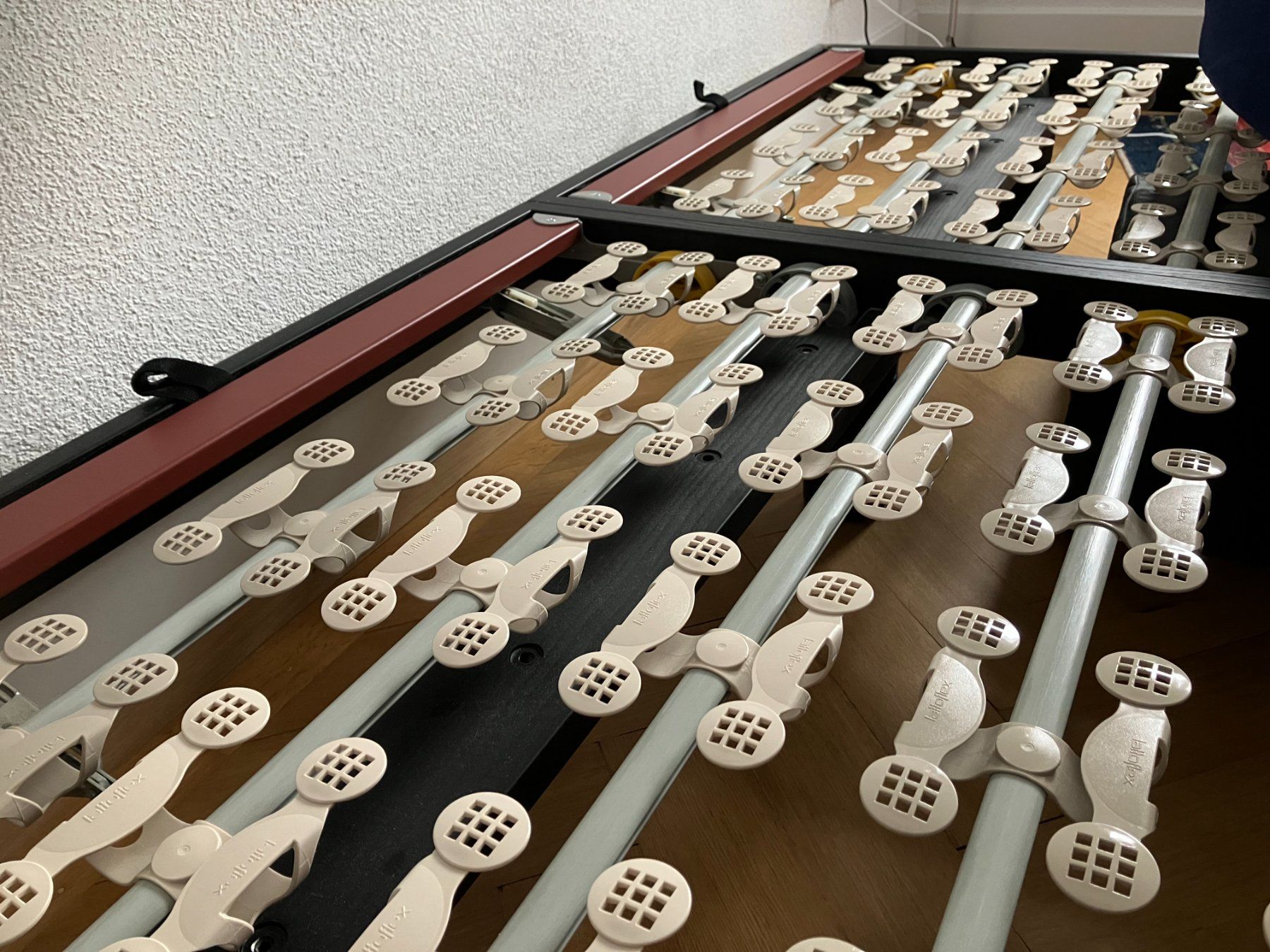 Thut Betten: Design Bett Thut – Gebraucht aus Bern von bern.bahnhof 5
