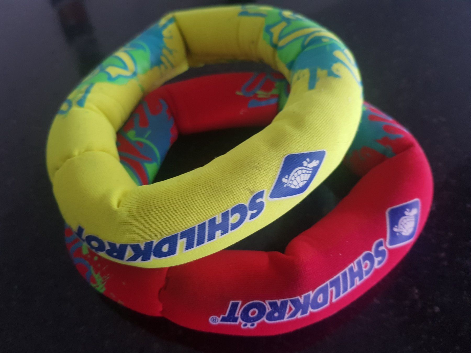 Giocattoli: KINDER TAUCHERRINGE VON SCHILDKRÖT – Usato da Root venduto da LifestyleAccessoires 1
