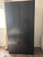 Kleiderschrank