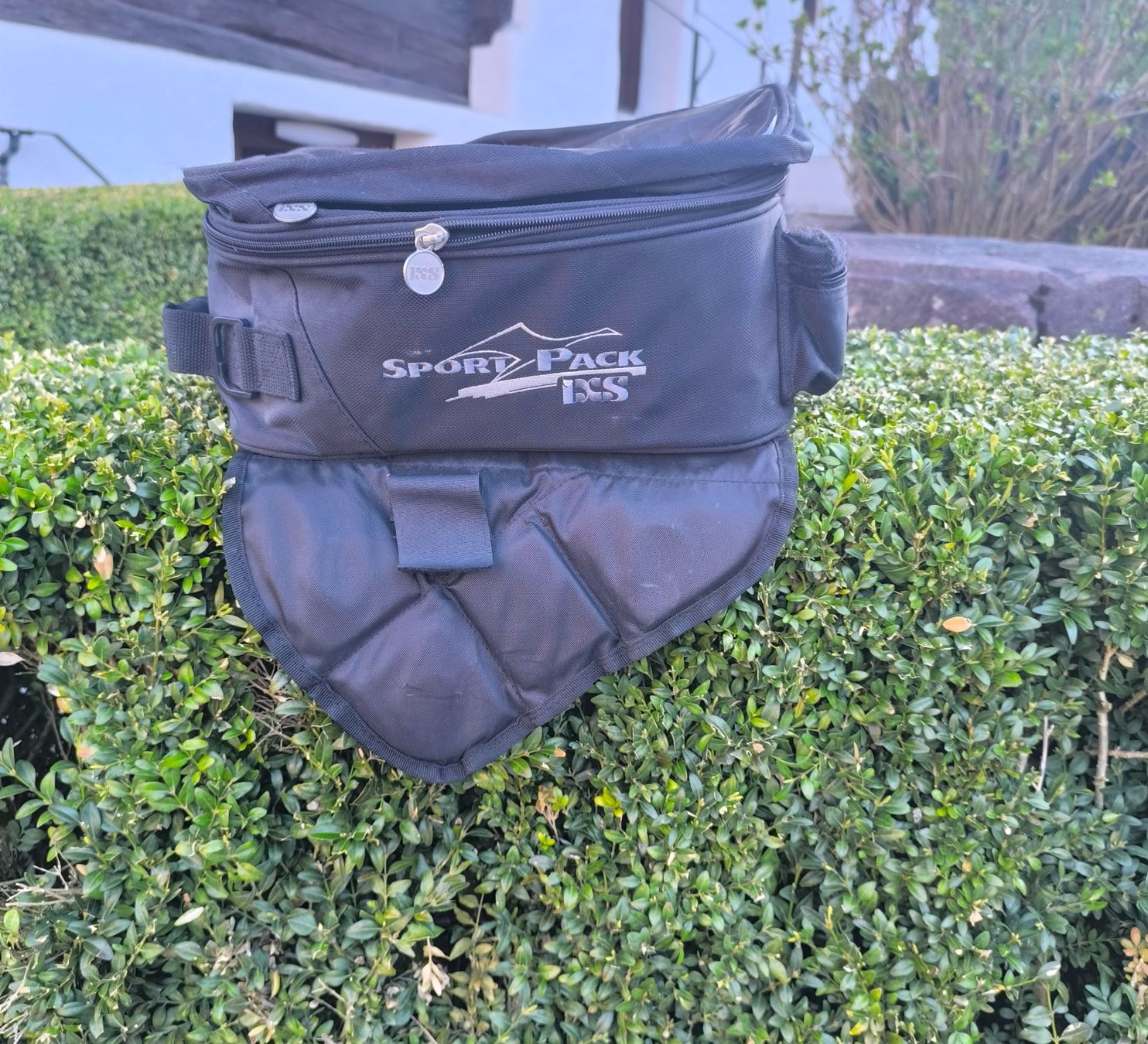IXS Borse: Motorrad Tankrucksack iXS Sport Pack – Usato da Gams venduto da MissTraveller