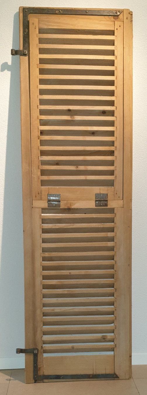 Tutte le decorazioni: Volets anciens (5) sablés pour décoration – Usato da Cernier venduto da Alpin19 2