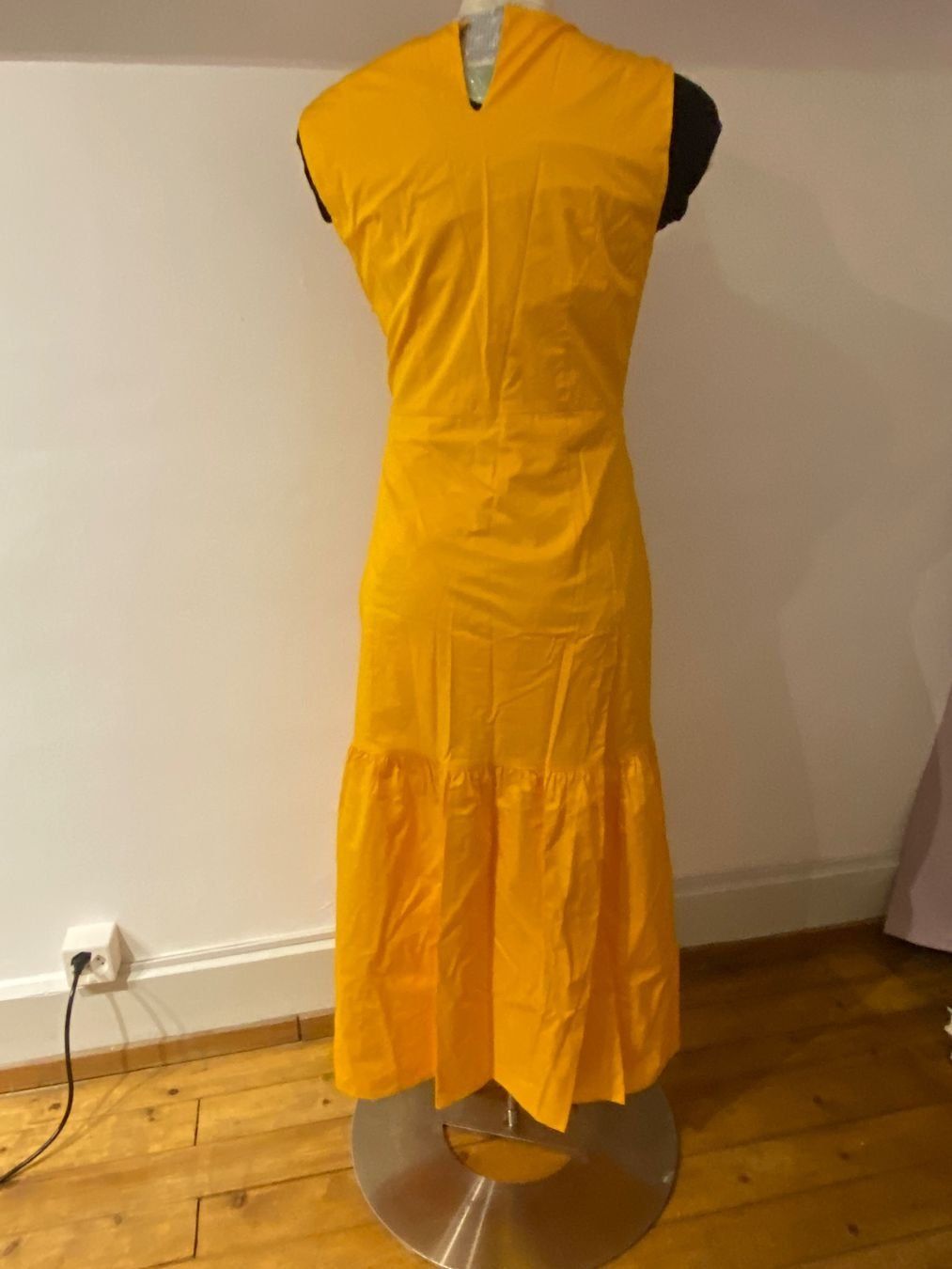 Sandro Vestiti: SANDRO Kleid  M – Usato da Liestal venduto da aarroon 3