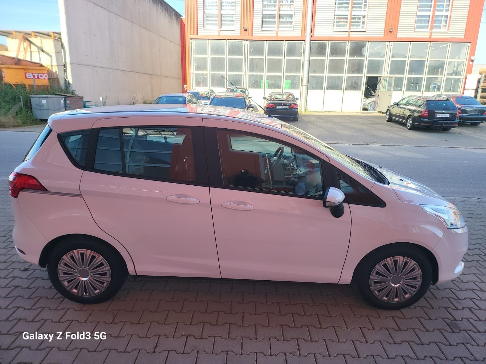 Ford Automobili: Ford B-Max, 2016, frisch ab MFK – Usato da Neuenhof venduto da Sirenaca 4