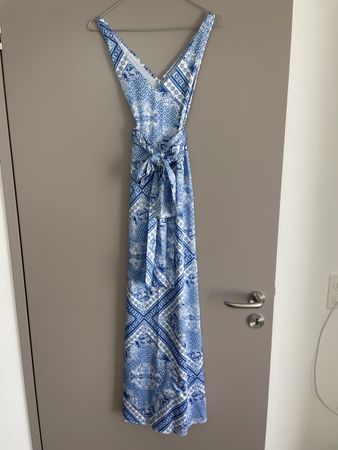 Maxikleid blau-weiss Gr. S/M/L