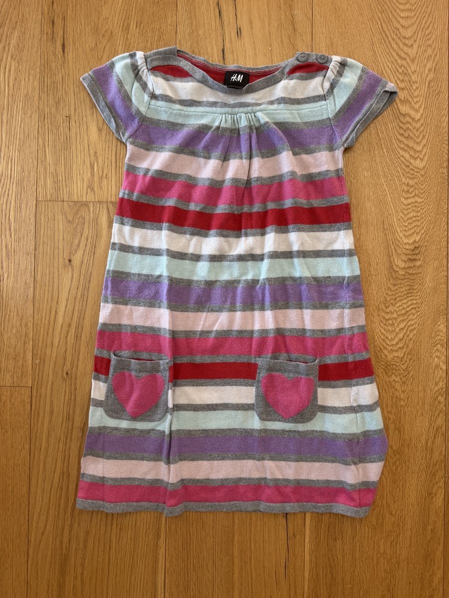 H&M Vestiti & Gonne: H&M gestreiftes Kinderkleid Grösse 122/128 – Usato da Luzern venduto da La_sfinge