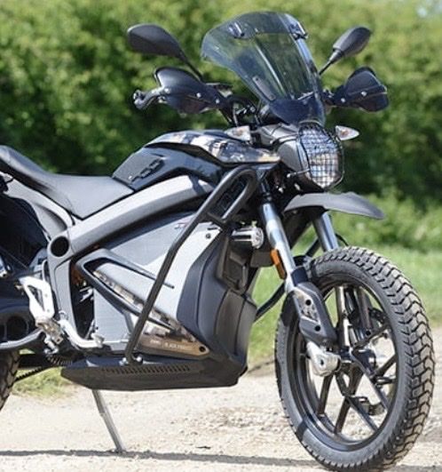 Zero Motorcycles Toutes les pièces détachées moto: Zero S DS Lampen/Seitenschutz – D'occasion à Flüeli-Ranft par Rapit