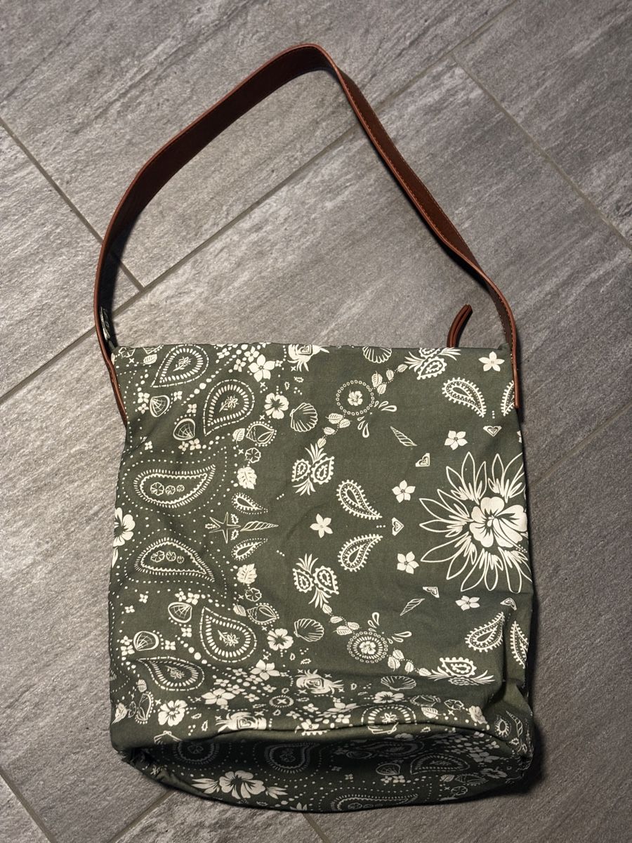 Roxy Sacs femmes: NEU Roxy Tasche – Neuf avec emballage d'origine à Steffisburg par nikita009 2