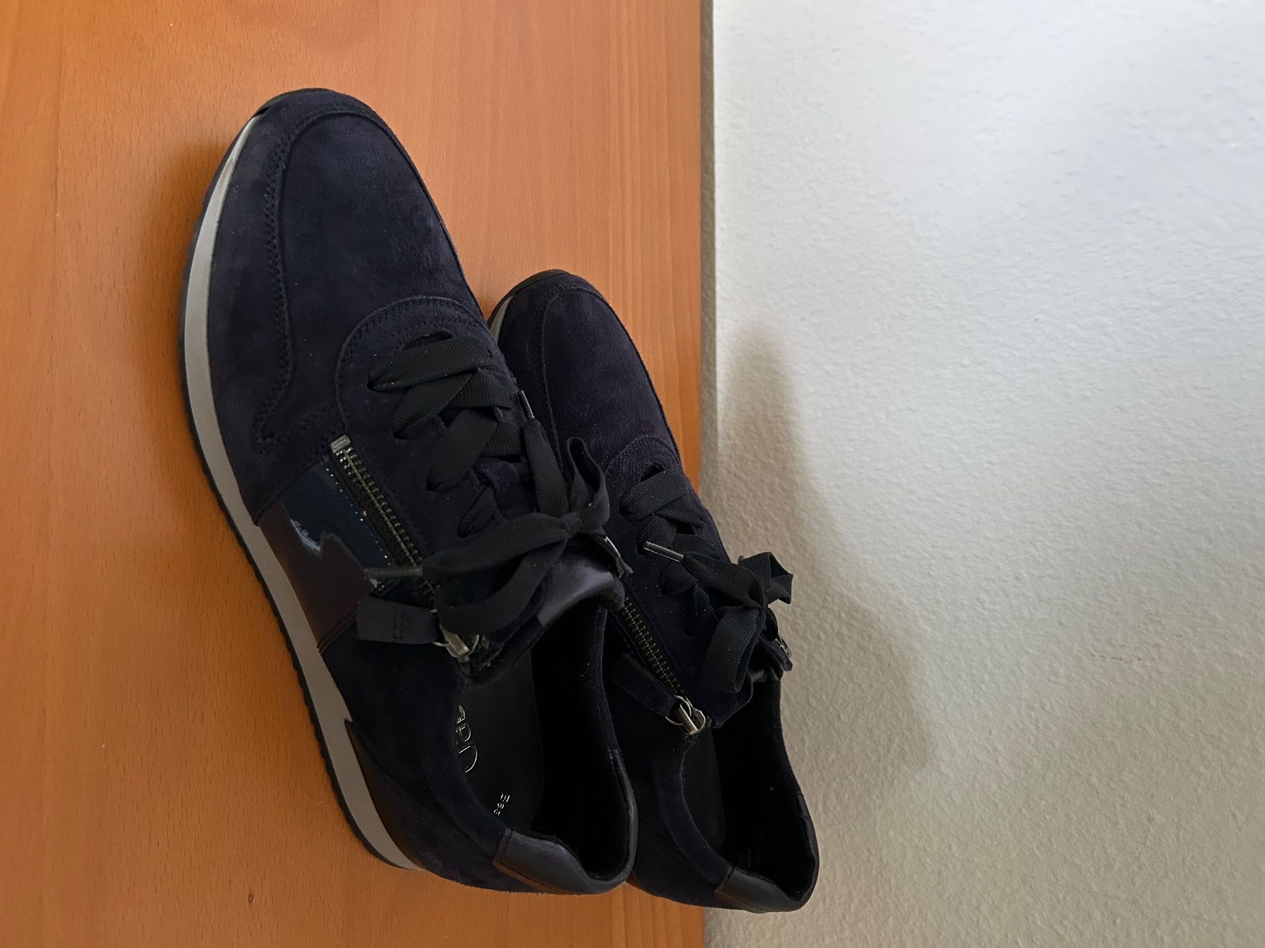 Gabor Scarpe da donna: Sneaker  von  Gabor  41,5 – Nuovo (secondo la descrizione) da Olten venduto da Pablo7