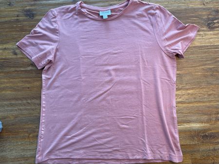 NEU: Aware T-Shirt Gr. S