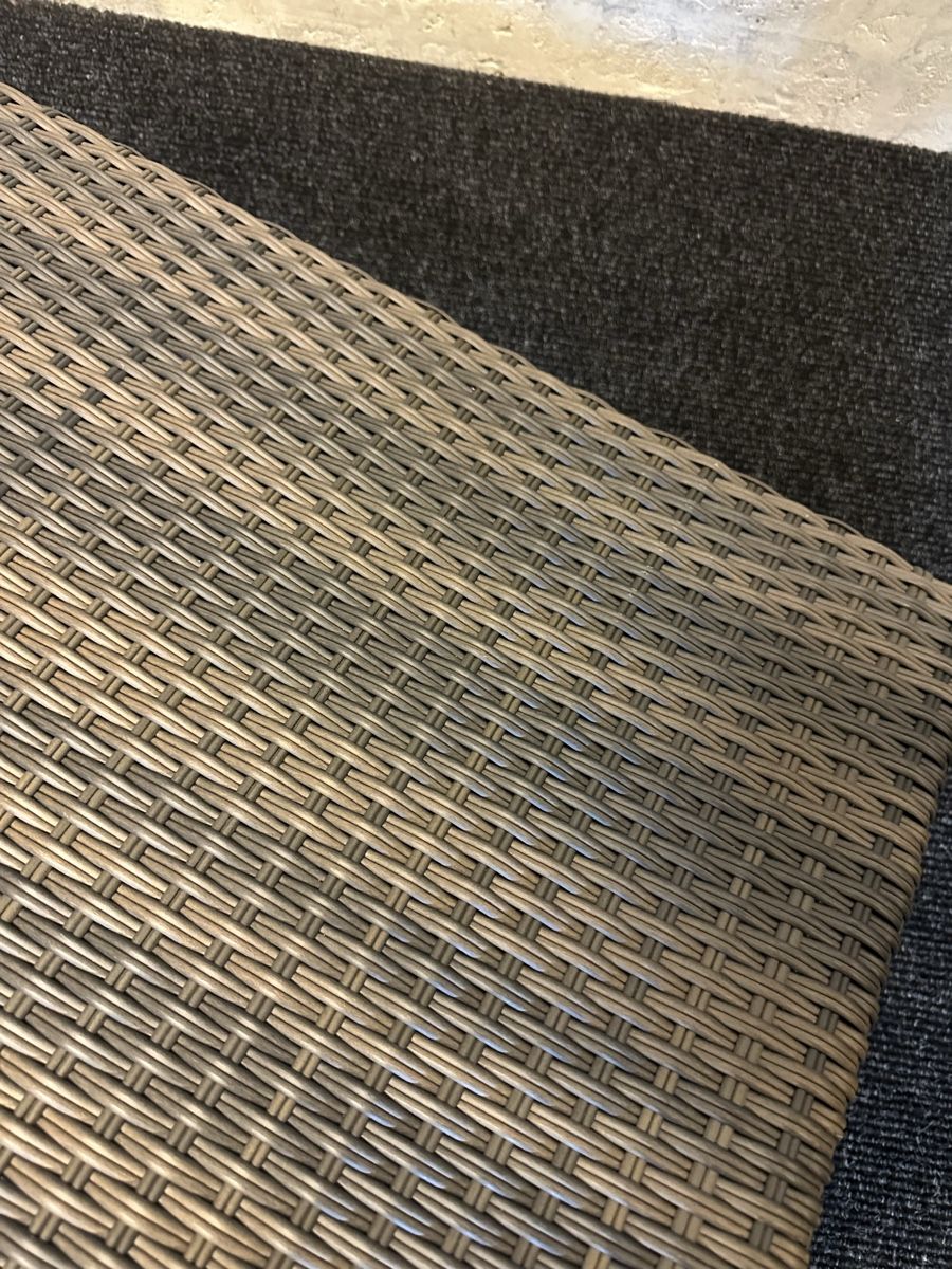 Tavoli: Outdoor rattan table – Usato da Meilen venduto da M_71 1