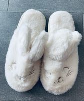 Hausschuhe Grösse 35/38 Kaninchen Motiv Plüsch weiss NEU!