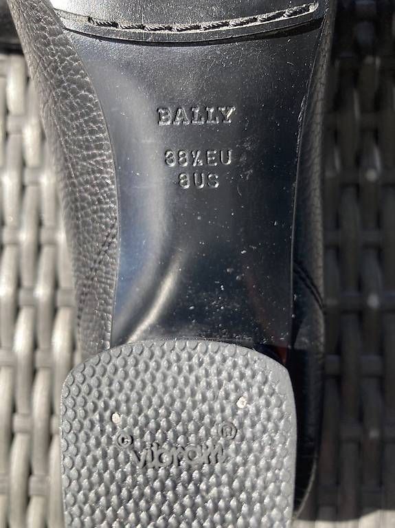 Bally Scarpe da donna: Pumps Bally 38 1/2 – Usato da Muralto venduto da eva_bjp2 2