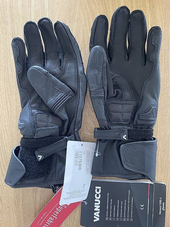 Handschuhe & Handstulpen: Motorrad Handschuhe Vanucci – Gebraucht aus Rheinfelden von chr_dj7f 1