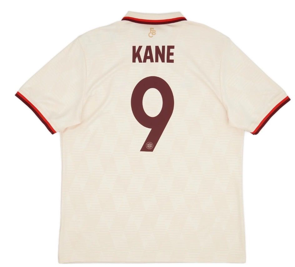 Bayern München Leibchen & Hosen: 2024-25  Bayern Munich Third Kane #9 – Neu und originalverpackt aus Münchenbuchsee von ana_6vx7 1