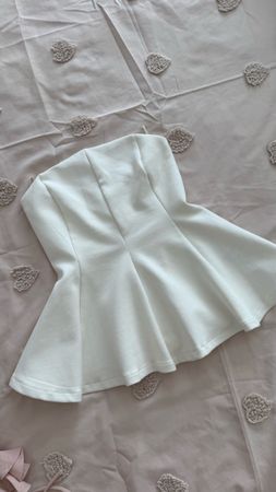 Haut sans bretelles Zara blanc taille M bon etat