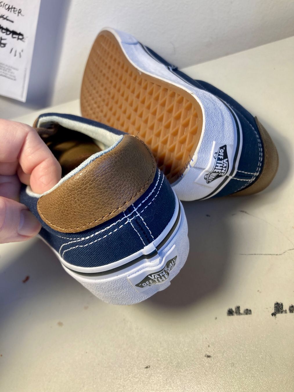 Vans Scarpe da uomo: Vans Era US 8.5 – Usato da schaffhausen venduto da bryli 1