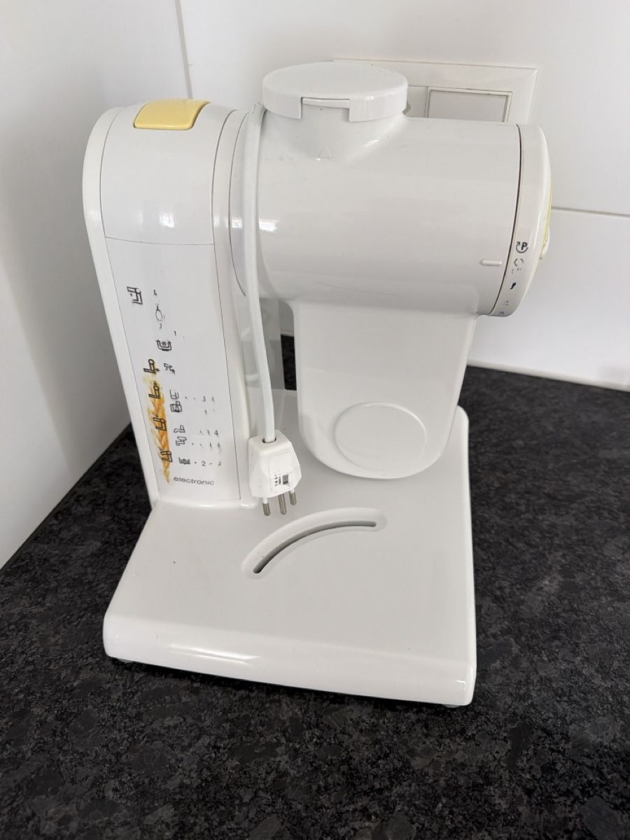 Mio Star Küchengeräte: Küchenmaschine Zubehör – Gebraucht aus Meilen von mar_9qwy 1