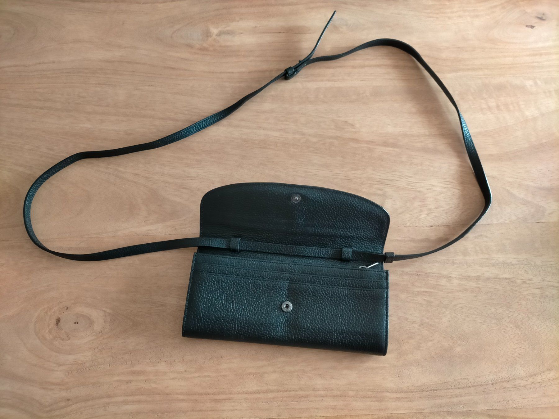 Taschen für Damen: TOUS Damen Leder Umhängetasche – Gebraucht aus Zürich von nachoazofra 2