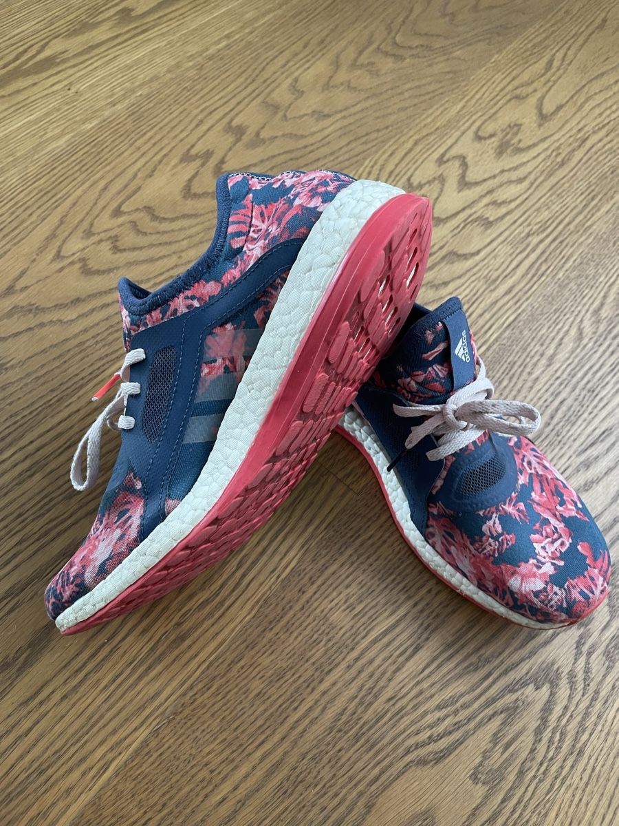 Scarpe da donna: Adidas pureboost x Gr. 40 2/3 – Usato da Gossau SG venduto da -coco