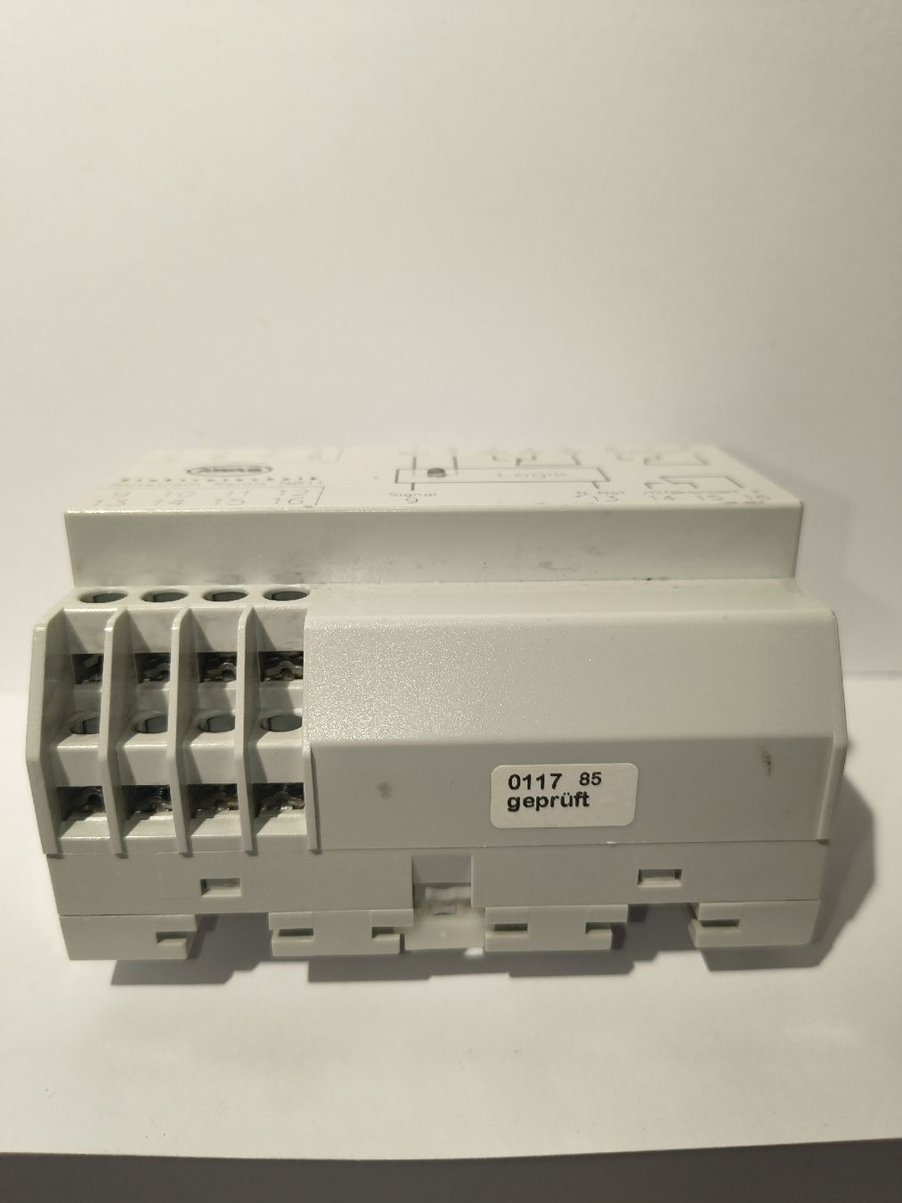 Componenti elettronici: AWAG Elektrotechnik Notstrom Relais NR11 – Usato da St. Gallen venduto da Bir_Rer 2