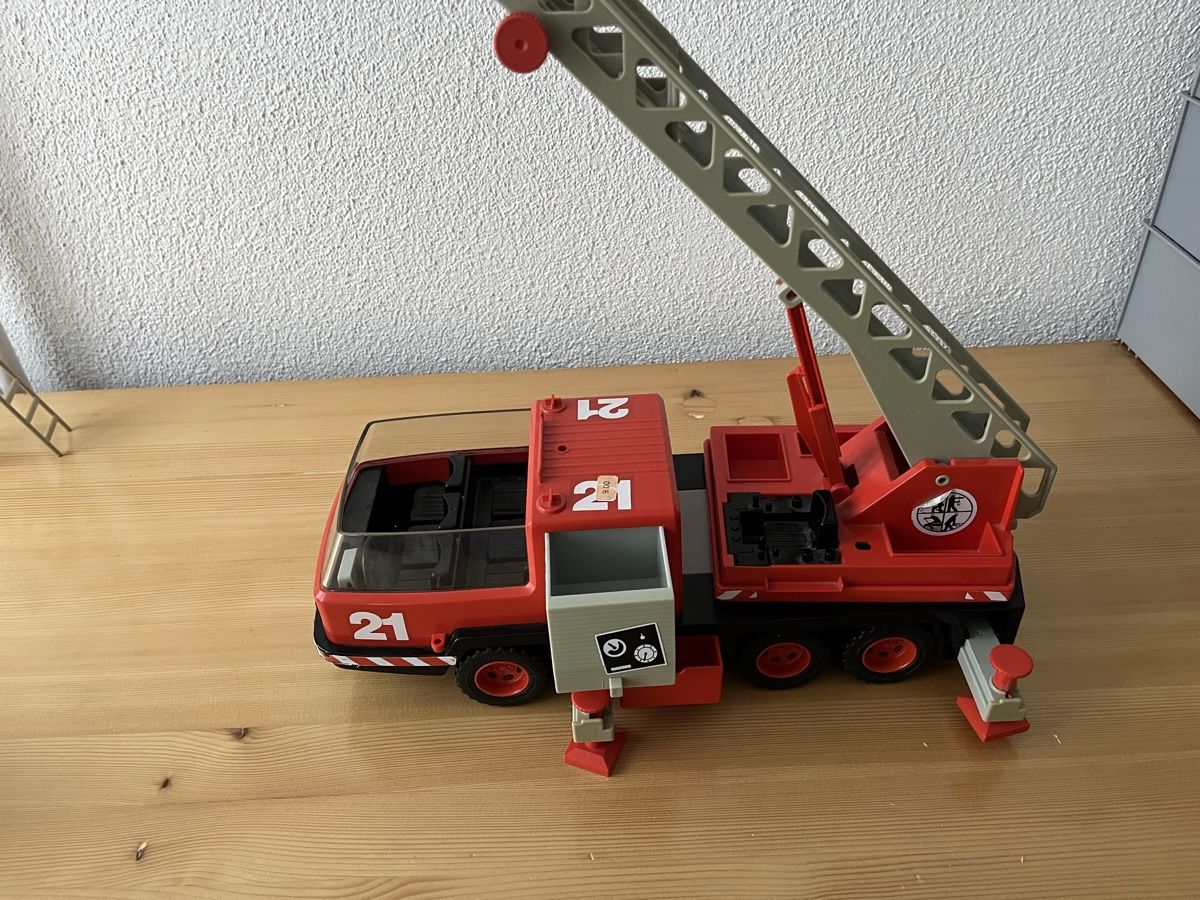 Playmobil Giocattoli: Playmobil Feuerwehr Polizei Bau  – Usato da Frauenfeld venduto da adj04 6
