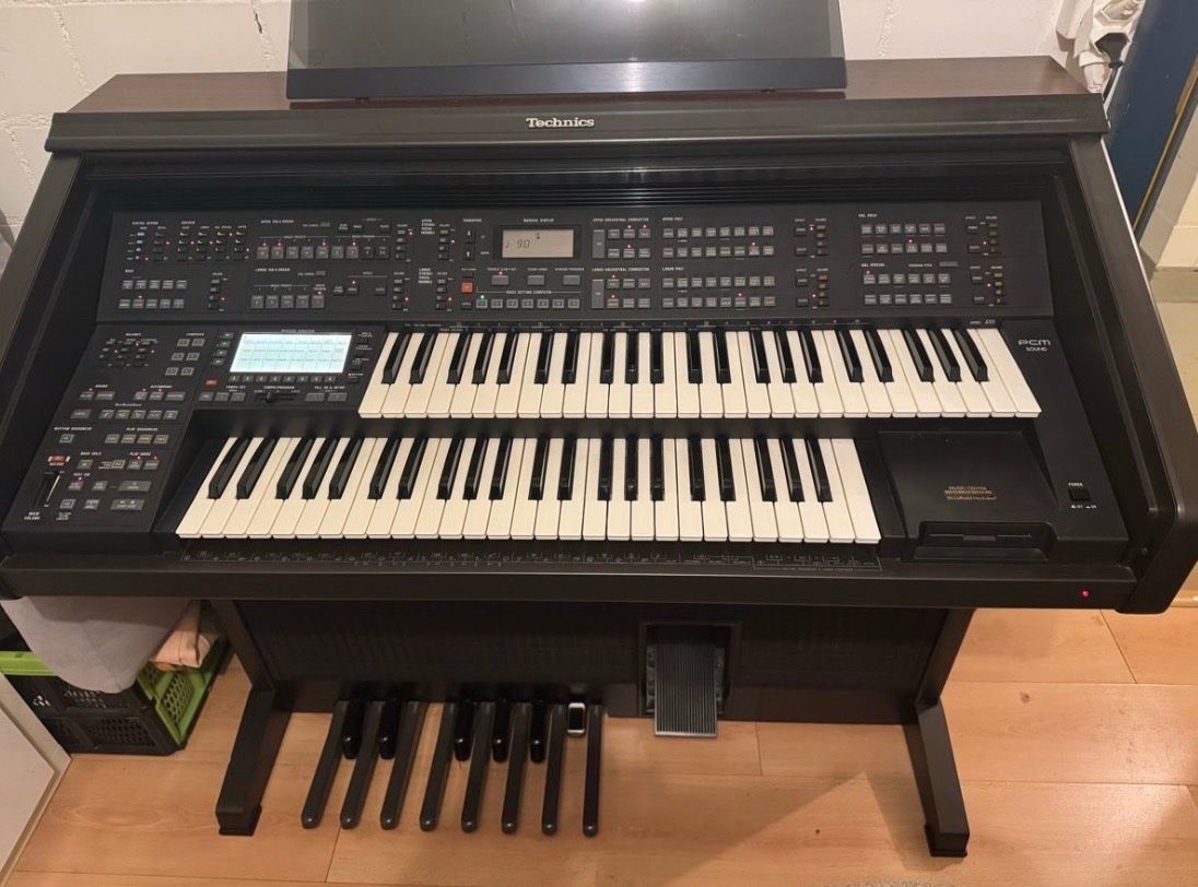 Technics Strumenti musicali: Technics SX GX-5 Orgel – Usato da Ottikon b.Kemptth. venduto da alde76