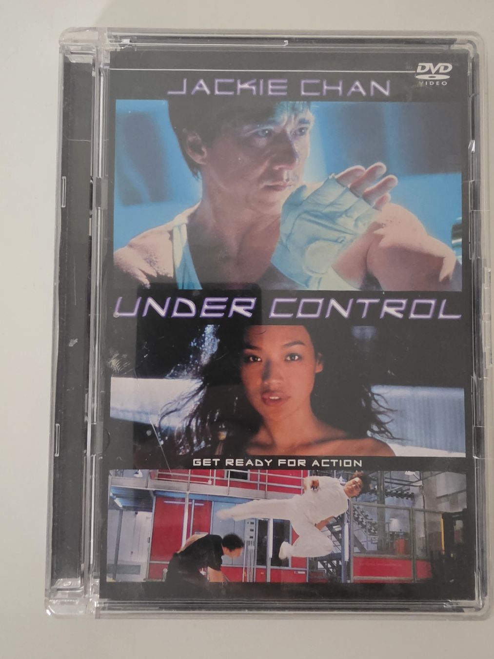 Tutti i DVDs: Action-Klassiker Jackie Chan - Under Control DVD  – Usato da Zürich venduto da P-editon