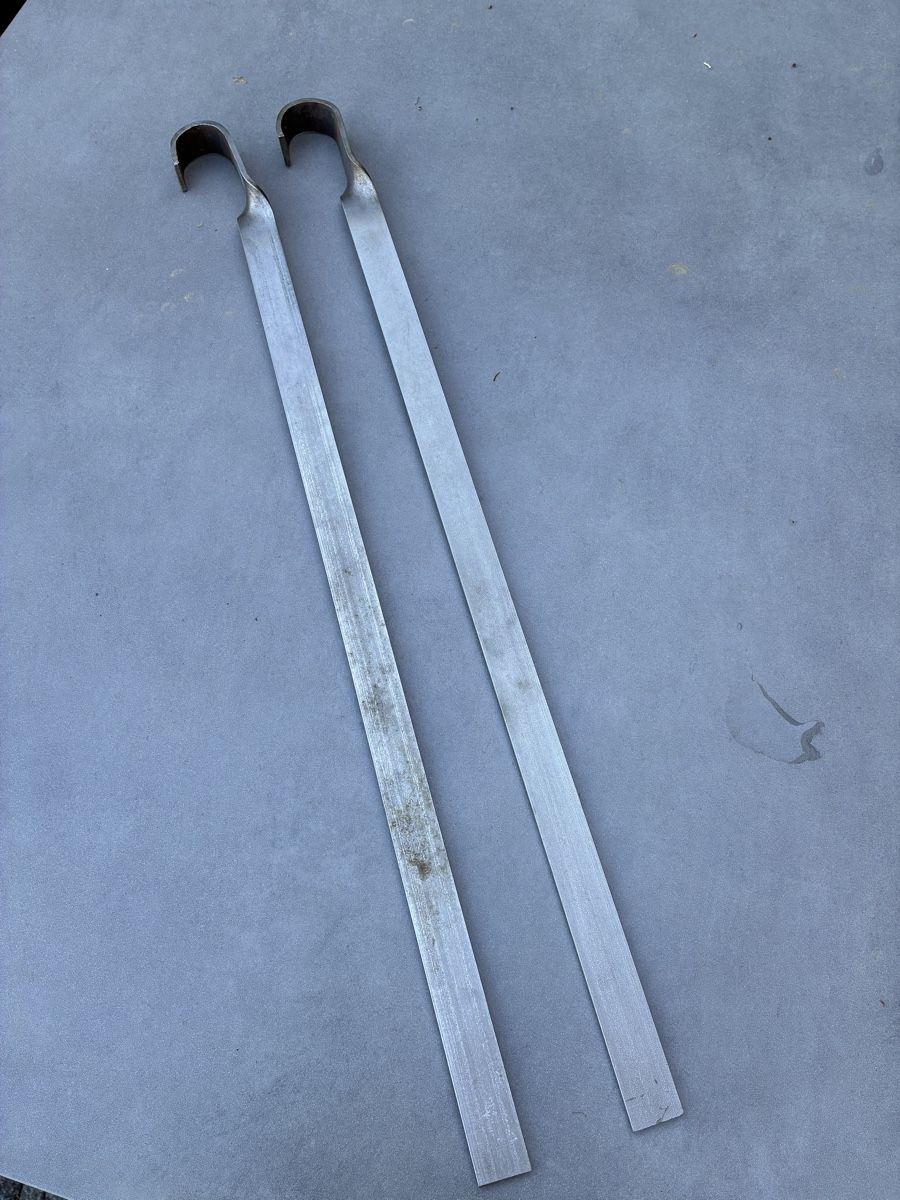 Supporti a parete: Zwei Heringe, 65 cm – Usato da Zürich venduto da Sylvie0011