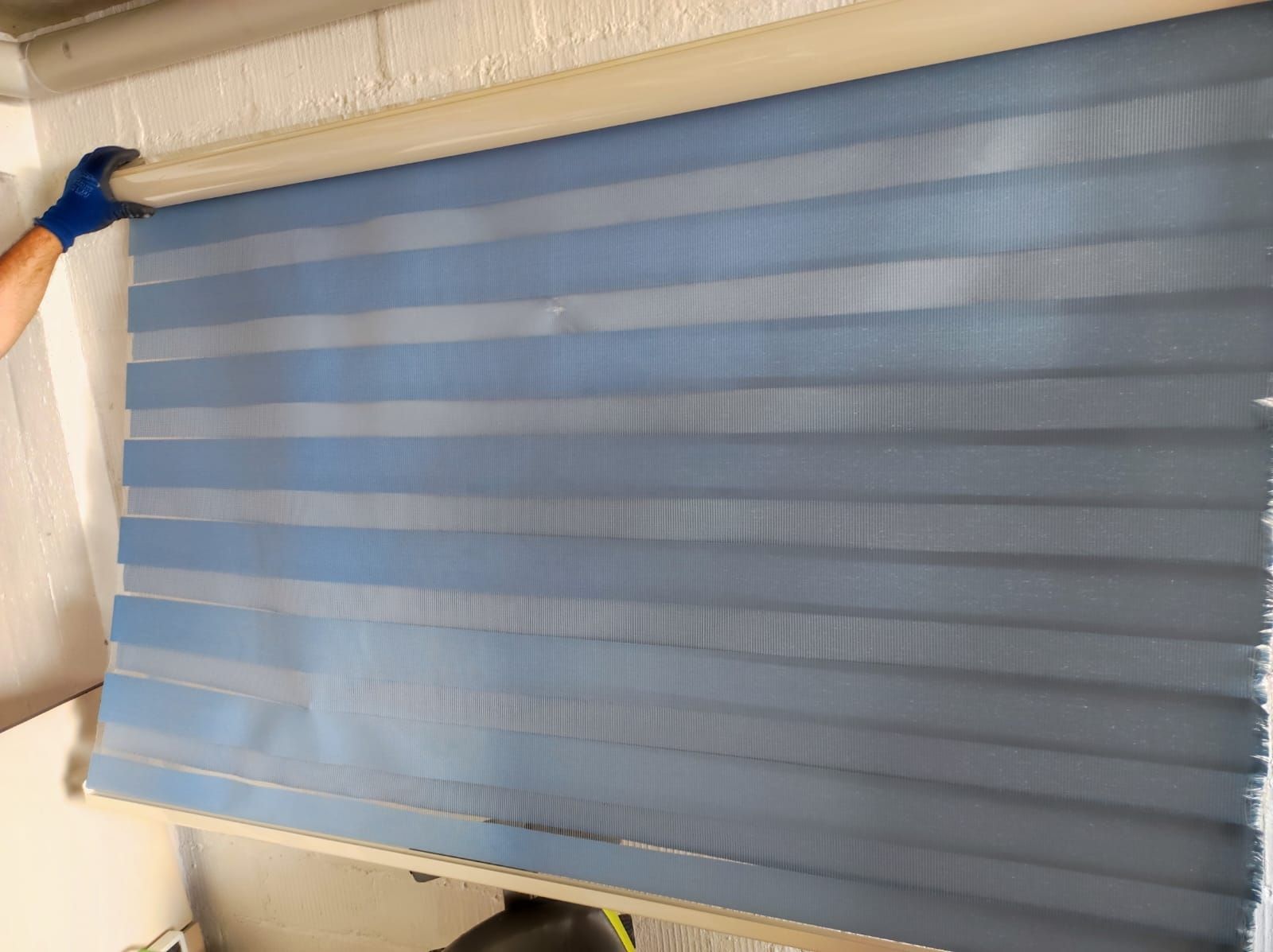 Vorhänge: Zebra-Rollo / Doppelrollo Blau – Gebraucht aus Rorschach von zin_bxr7 1