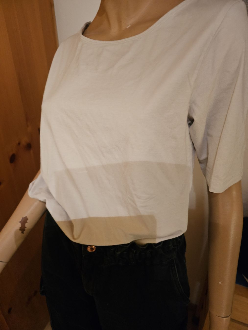 Jeans: Schwarze coole Jeans mit Shirt gr.L – Gebraucht aus Ferden von jemyce 1