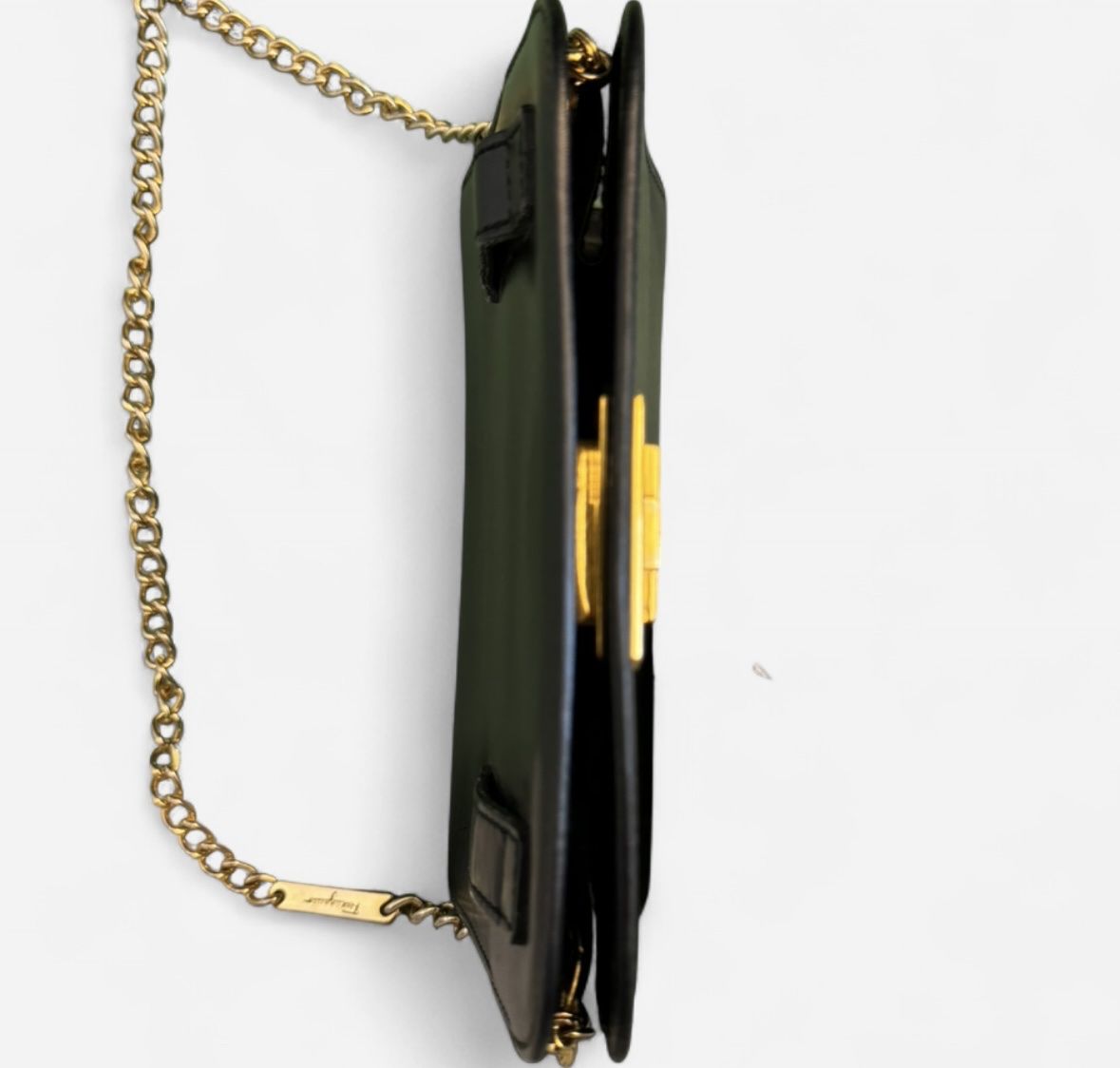 Salvatore Ferragamo Borse da donna: salvatore ferragamo crossbody bag – Usato da Rütihof venduto da mya_we 5