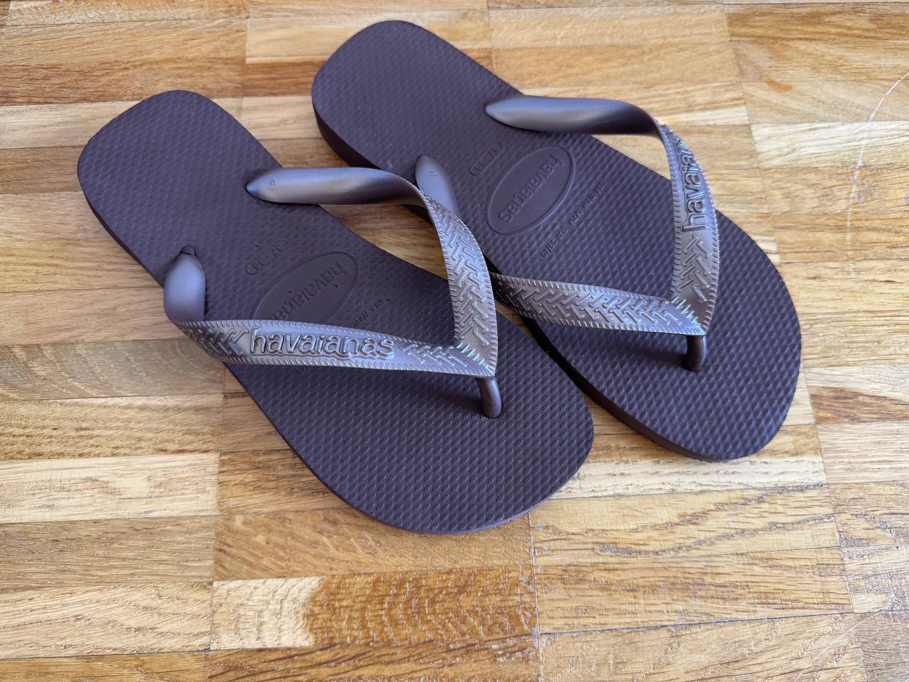 Havaianas Herrenschuhe: Havaianas Braun, Gr. 37 – Neu (gemäss Beschreibung) aus Zürich von Joa_27d6