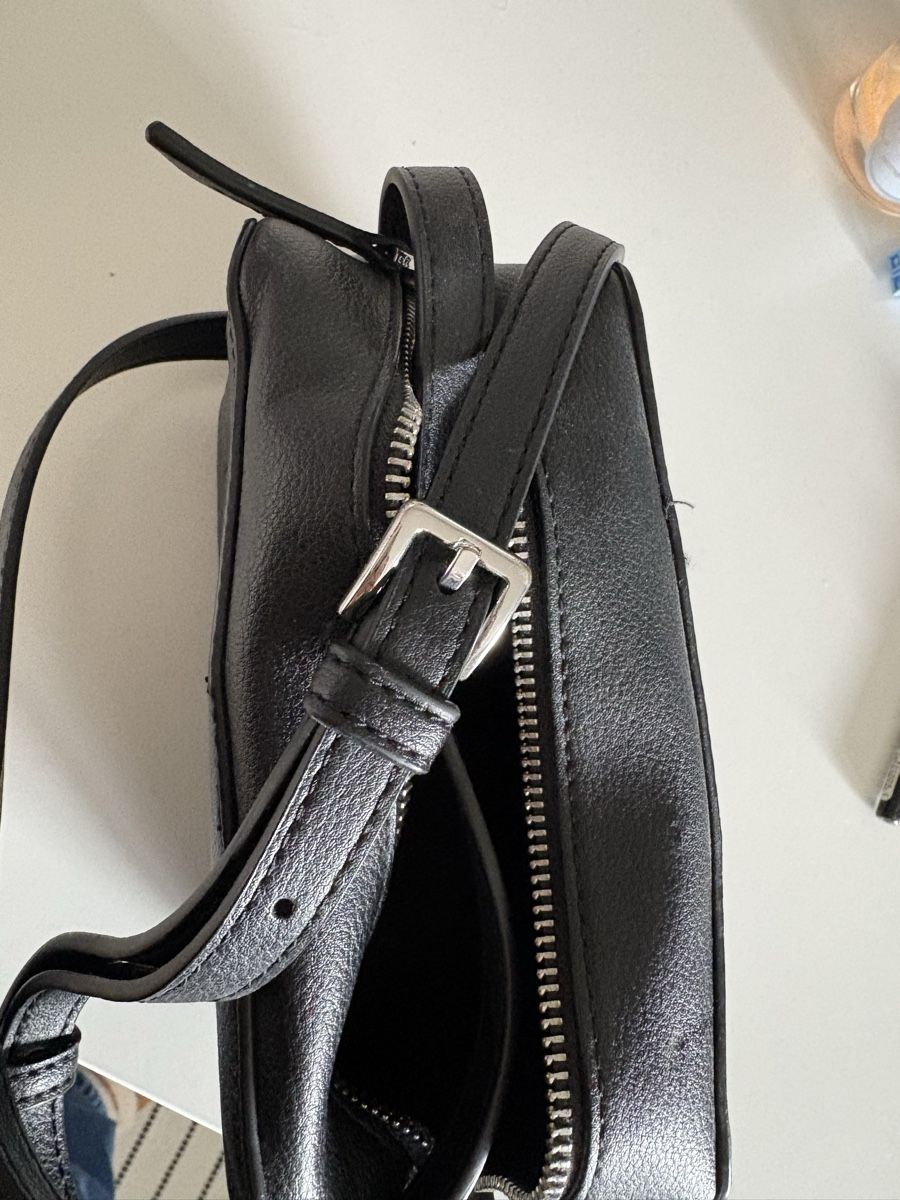Calvin Klein Borse da donna: Calvin Klein Umhängetasche – Nuovo (secondo la descrizione) da Weisslingen venduto da Ali_z8vw 1