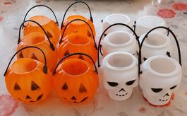Accessoires Halloween: lot de 12 minis seaux à bonbons